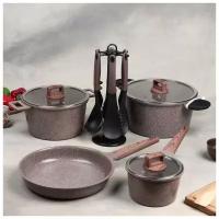 Набор посуды «Гранд», 4 предмета: кастрюли 8/6 л, сковорода 30×4,5 см, ковш 2 л, набор приборов, цвет коричневый