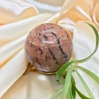 Подарок Сувенир Пегматит в форме шара