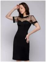 Платье-футляр черное с отделкой фатином и короткими рукавами