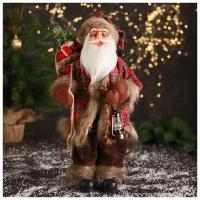 Фигурка Зимнее волшебство Дед Мороз в красной клетчатой шубке, с фонариком и веточками 6938361, 45 см