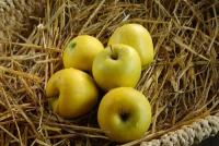 Яблоки Голден, 1 кг