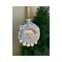 Kolomenka Елочный шар Дед мороз со снежками, голубой, 85 мм [АР-2111]