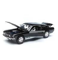 Maisto Машинка Ford Mustang Fastback 1967, 1:18 чёрный