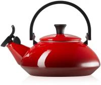 Стальной эмалированный чайник со свистком Zen, 1.5 л, Вишя (Cerise), Le Creuset