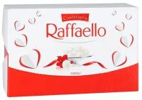 Конфеты RAFFAELLO с цельным миндальным орехом в кокосовой обсыпке, 90г