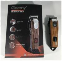 Машинка для стрижки Geemy GM-2600 Professional с 4-мя насадками