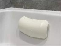 Подголовник подушка для ванны цвет белый