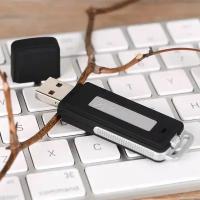 Диктофон мини для записи, флешка 4GB на 50 часов с датчиком звука