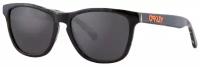 Солнцезащитные очки Oakley Frogskins LX Eric Koston 2043 13