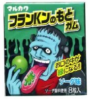 Жевательная резинка Франкенштейн Marukawa Monsters Franken меняет цвет языка на зеленый Содовая 13 гр 8 шариков