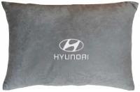Декоративная подушка из велюра в салон автомобиля с логотипом (хендай) 