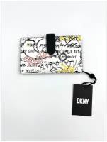 Кошелек DKNY женский многоцветный с граффити искусственная кожа DKNY White Faux Leather Graffiti Print Card Wallet NWT