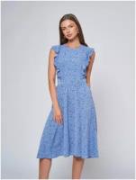Платье голубое с принтом длины миди и воланами на плечах
