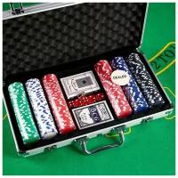 Покер в металлическом кейсе (карты 2 колоды, фишки 300 шт, 5 кубиков), 20.5 х 38 см