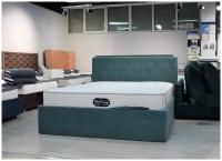 Двуспальная кровать / кровать / кровать с подъемным механизмом / ящики / изголовье мягкое / велюр / кровать двухместная