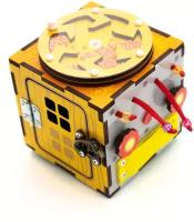 Развивающая игрушка Мастер игрушек Бизи-кубик, красный/голубой/зеленый/желтый