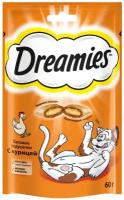 Лакомство Dreamies для кошек подушечки с курицей, 60г