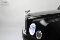 Детский электромобиль RiverToys Bentley Mulsanne (JE1006) черный