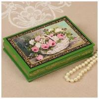 Шкатулка «Розы с полевыми цветами в корзине», зелёная, 11?16 см, лаковая миниатюра