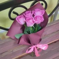 Букет-комплимент из 5 Роз розовых
