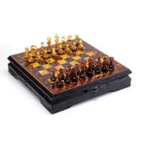 Роскошные янтарные шахматы в дубовом лакированном ларце с фигурами