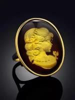 Элегантное кольцо украшенное овальной вставкой из янтаря с инталией Элинор
