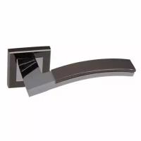 Дверная ручка на квадратной розетке ADDEN BAU OBRA Q330 BLACK NICKEL / CHROME черный никель / хром