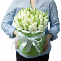 Цветы в коробке тюльпаны 51 шт., красивый букет цветов, шикарный, премиум букет тюльпанов