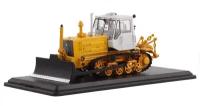 Tractor T-150 tracked with dump 1971 yellow/white (ussr russian) | трактор Т-150 гусеничный с отвалом 1971 желтый/белый