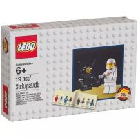 Конструктор LEGO Space 5002812 Космонавт