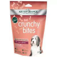 Лакомство для собак Arden Grange Crunchy Bites с лососем