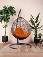 Подвесное кресло M-Group капля ротанг серое, оранжевая подушка