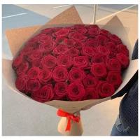 Букет из 51 красной розы / арт.10511/ Радуга Букет
