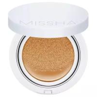 Тональный крем-кушон увлажняющий #23 MISSHA Magic Cushion Moist Up #23 SPF50+ РА+++ Natural Beige / Защита от солнца / Тональное средство / Корея