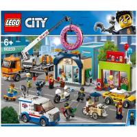 Конструктор LEGO City 60233 Открытие магазина по продаже пончиков