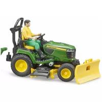 Трактор газонный Bruder John Deere X949 с прицепом и фигуркой 62-104