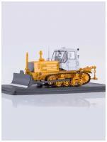 Tractor T-150 tracked with dump 1971 yellow/white (ussr russian) | трактор Т-150 гусеничный с отвалом 1971 желтый/белый