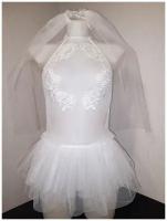 Свадебное платье, без рукава, вырез на спине